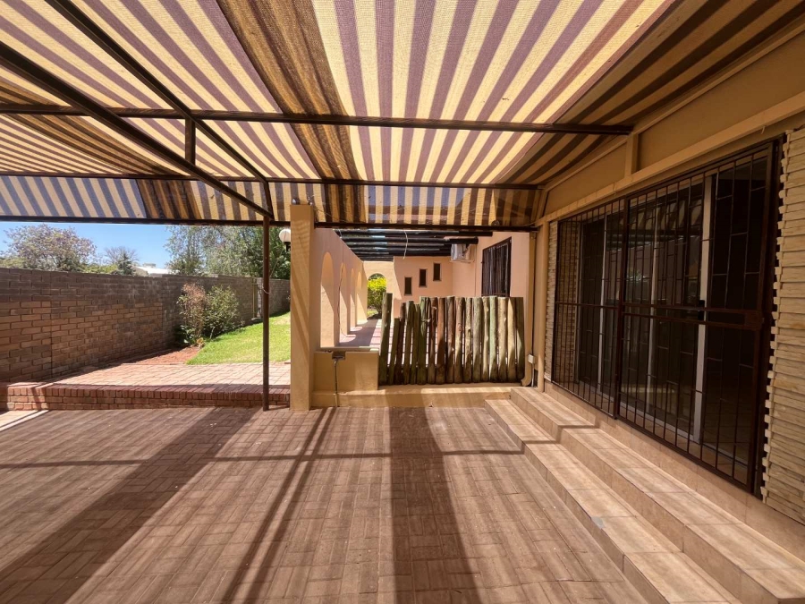 3 Bedroom Property for Sale in Keidebees Northern Cape